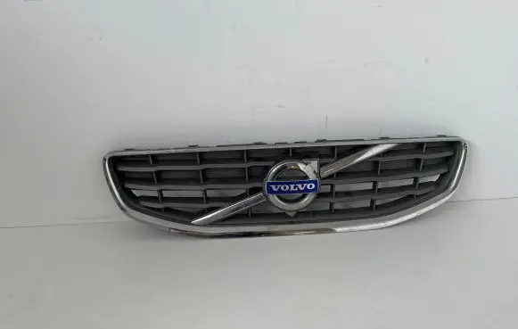 Volvo S60 Front grill 31333692 31333690