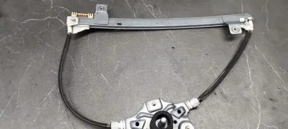 Renault Scenic I Rear window lifting mechanism without motor 114133ar