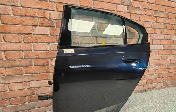 BMW i5 G60 Rear door 5A32EA7