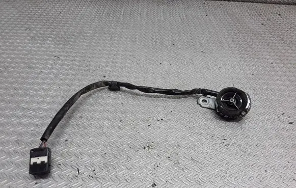 Toyota Avensis Verso Front door high frequency speaker