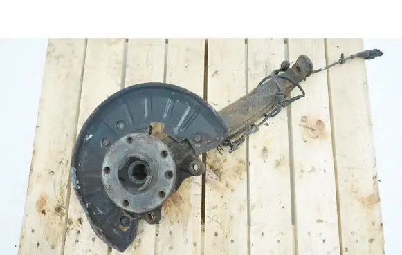 Porsche Cayenne (9PA) Front wheel hub spindle knuckle 7L0407258A