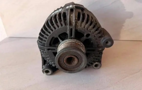 BMW 5 E60 E61 Generator/alternator