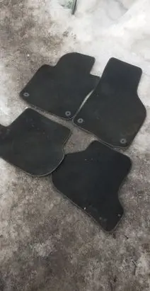 Volkswagen Golf VI Car floor mat set 