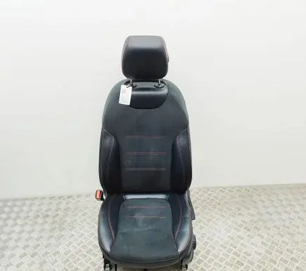 Mercedes-Benz GLA H247 Front driver seat A0009106105