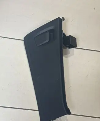 BMW X3 G01 (D) pillar trim (bottom) 7424731