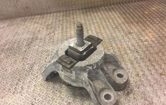 Mini One - Cooper Coupe R56 Gearbox mount 6779806
