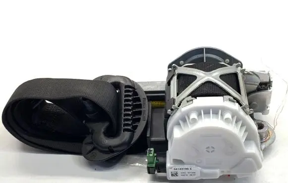 BMW 2 F22 F23 Front seatbelt 7284488