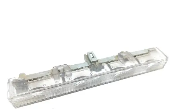 Toyota Land Cruiser (J200) Third/center stoplight