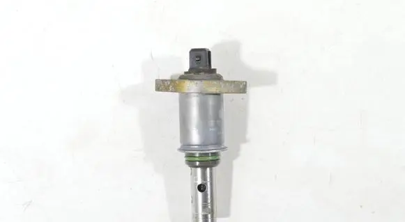 Porsche 911 996 other engine part 99610530302 99610530103 99610530104