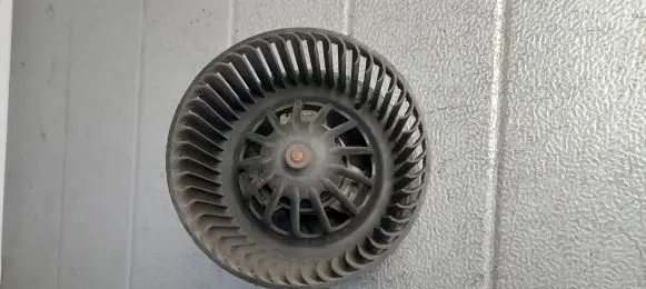Nissan Note (E11) Heater fan/blower