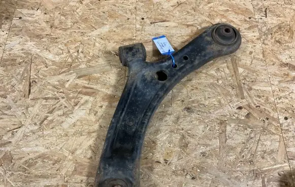 Suzuki SX4 Front control arm