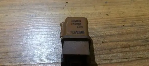 Nissan Primera Other relay 25230c9963 70709m