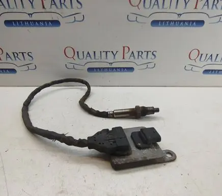 Mercedes-Benz C W205 Lambda probe sensor A0009053503