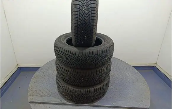 Honda Jazz R17 C winter tire 4038526455505