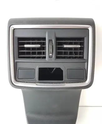 Subaru Forester SK Rear air vent grill 92113SJ130 192021