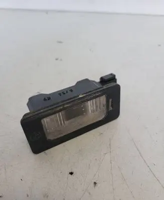 BMW 3 E90 E91 Number plate light 7165646