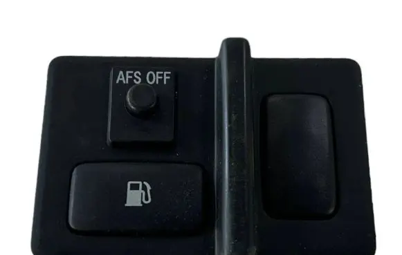 Lexus RX 330 - 350 - 400H Fuel tank opening switch 5544648020