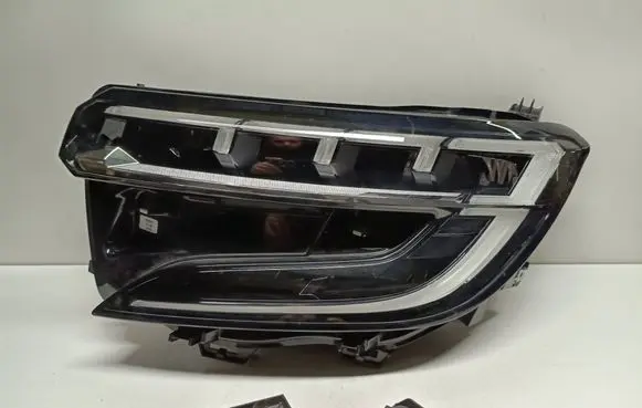Renault Austral Headlight/headlamp 260606388R