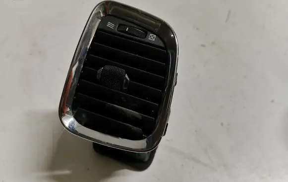Dodge Durango Dash center air vent grill 0281853 X90017100XX