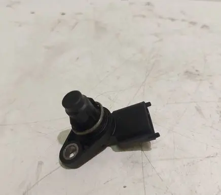 KIA Ceed Camshaft position sensor 393002A000 9024040002