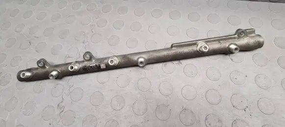 BMW 5 E60 E61 Fuel main line pipe 7795514 0445216015 047167