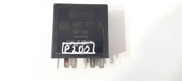 Volkswagen PASSAT B5.5 Other relay 4B0955531A