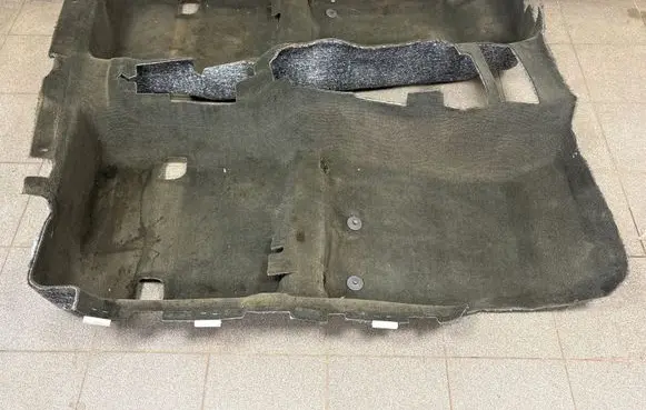 Ford Mustang V Front floor carpet liner