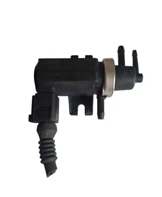 Volkswagen Golf V Turbo solenoid valve 1J0906627