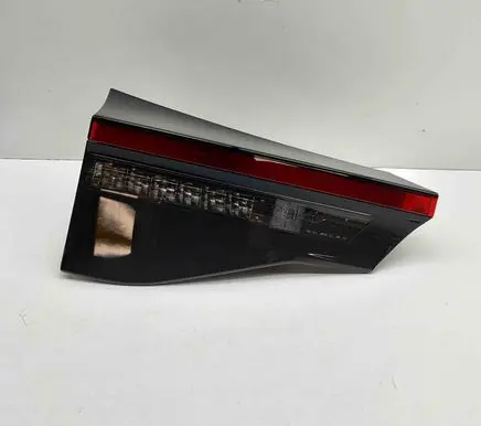 Toyota Yaris Cross Tailgate rear/tail lights 815900DB80