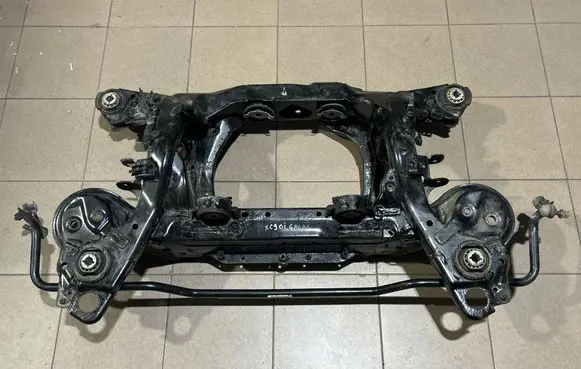 Volvo XC90 Rear subframe 32292930 32315793 31360605
