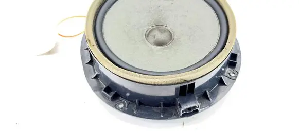 Audi Q7 4L Front door speaker 80A035415