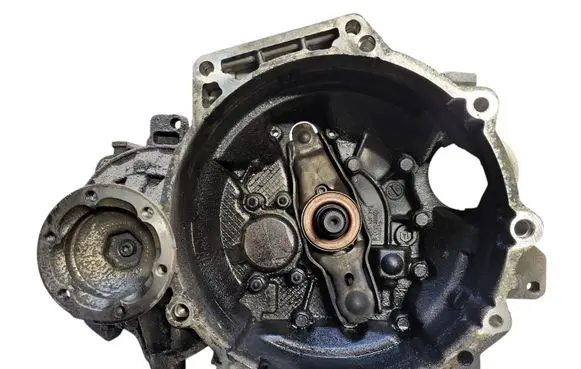 Volkswagen Caddy Manual 5 speed gearbox JCS