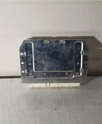 Porsche Macan (95B) Air suspension control unit module (rear) 95B907557T 002453000738 15152803592