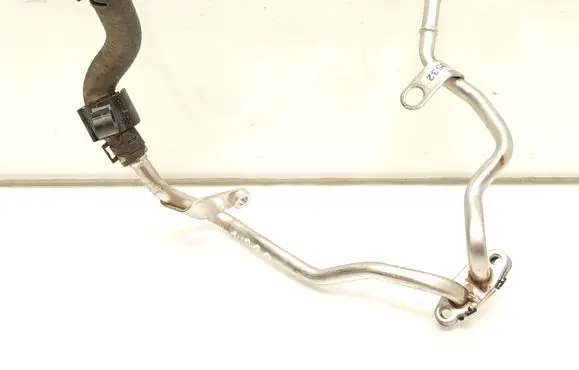 Volkswagen Golf VII Turbo turbocharger oiling pipe/hose 05E122447F 05E121497A