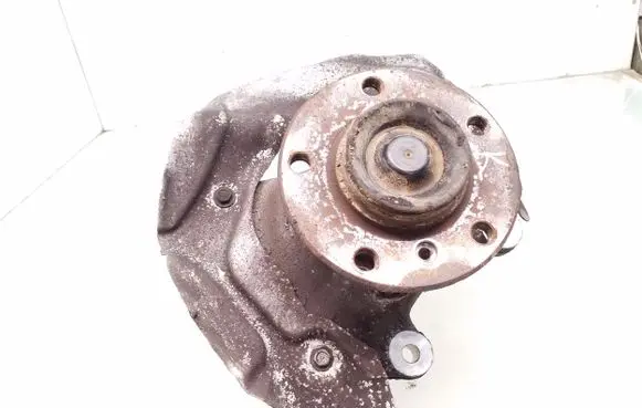 BMW 1 F20 F21 Front wheel hub spindle knuckle 6792286