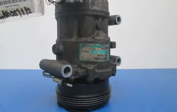 Renault Clio II Air conditioning (A/C) compressor (pump)