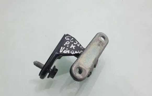 Mercedes-Benz GL X164 Front door upper hinge 