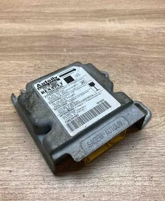 Renault Scenic I Airbag control unit/module 7700418434C