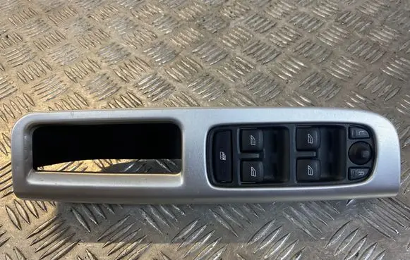 Volvo V50 Electric window control switch 31264913 SWEA05 10W052