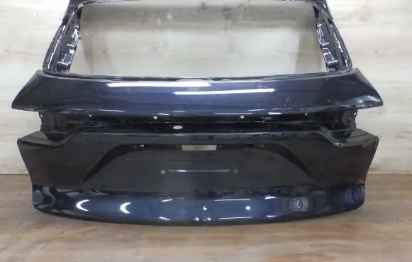 Porsche Cayenne (9Y0 9Y3) Tailgate/trunk/boot lid