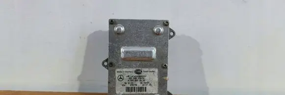Mercedes-Benz E W211 Headlight ballast module Xenon A0028202426