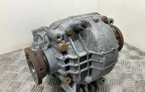 Audi A5 8T 8F Rear differential 0AR525083C MNA