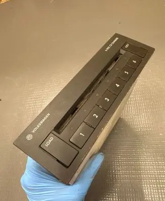 CD/DVD changer