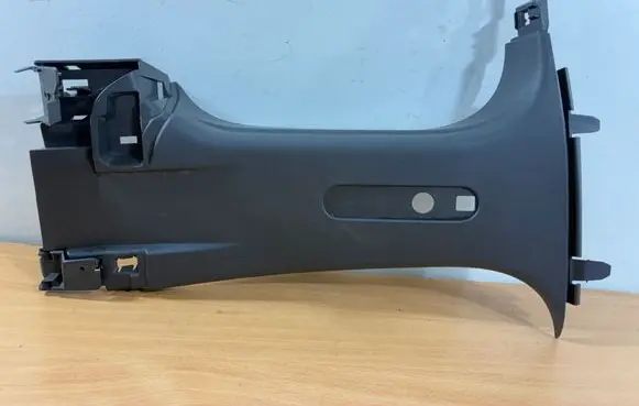 Renault Clio III (B) pillar trim (bottom) 8200293551