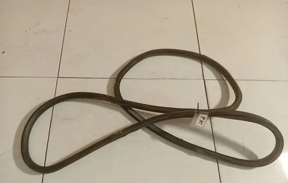 Audi A6 S6 C6 4F Rubber seal front coupe door 4f0831721c