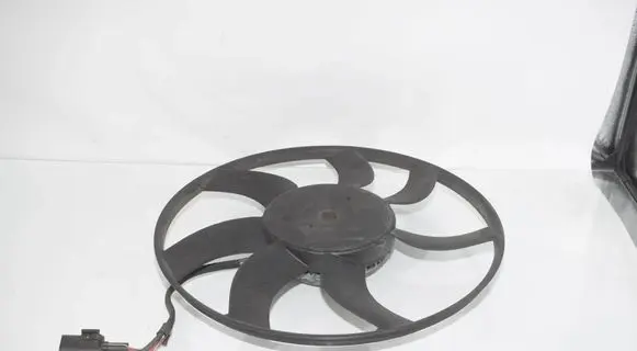 BMW 5 GT F07 Electric radiator cooling fan 7599493 8509741 17428509741