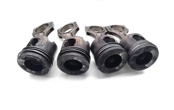BMW 3 E90 E91 Piston with connecting rod N47D20C