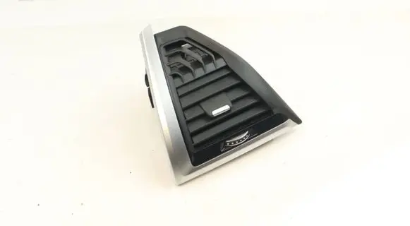 BMW X3 G01 Dashboard side air vent grill/cover trim 9363439 24112018 11916410
