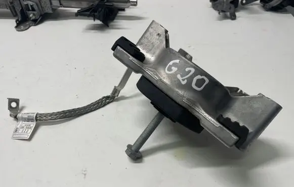 BMW 3 G20 G21 Gearbox mount 8742698