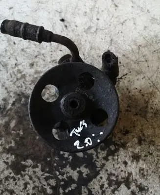 Hyundai Tucson JM Power steering pump 571002E200